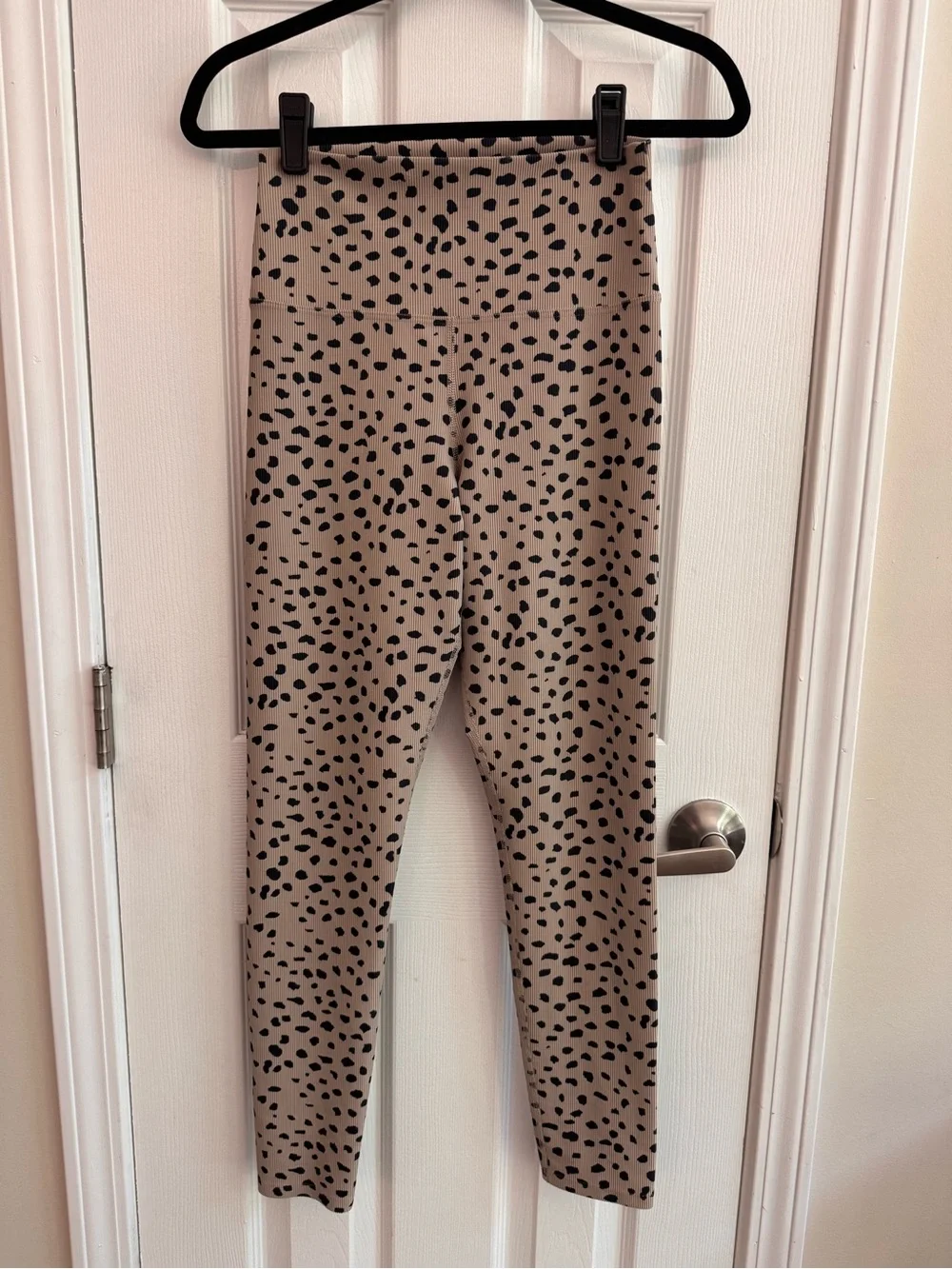 BEACH RIOT Ribbed Alya Leggings Size Medium